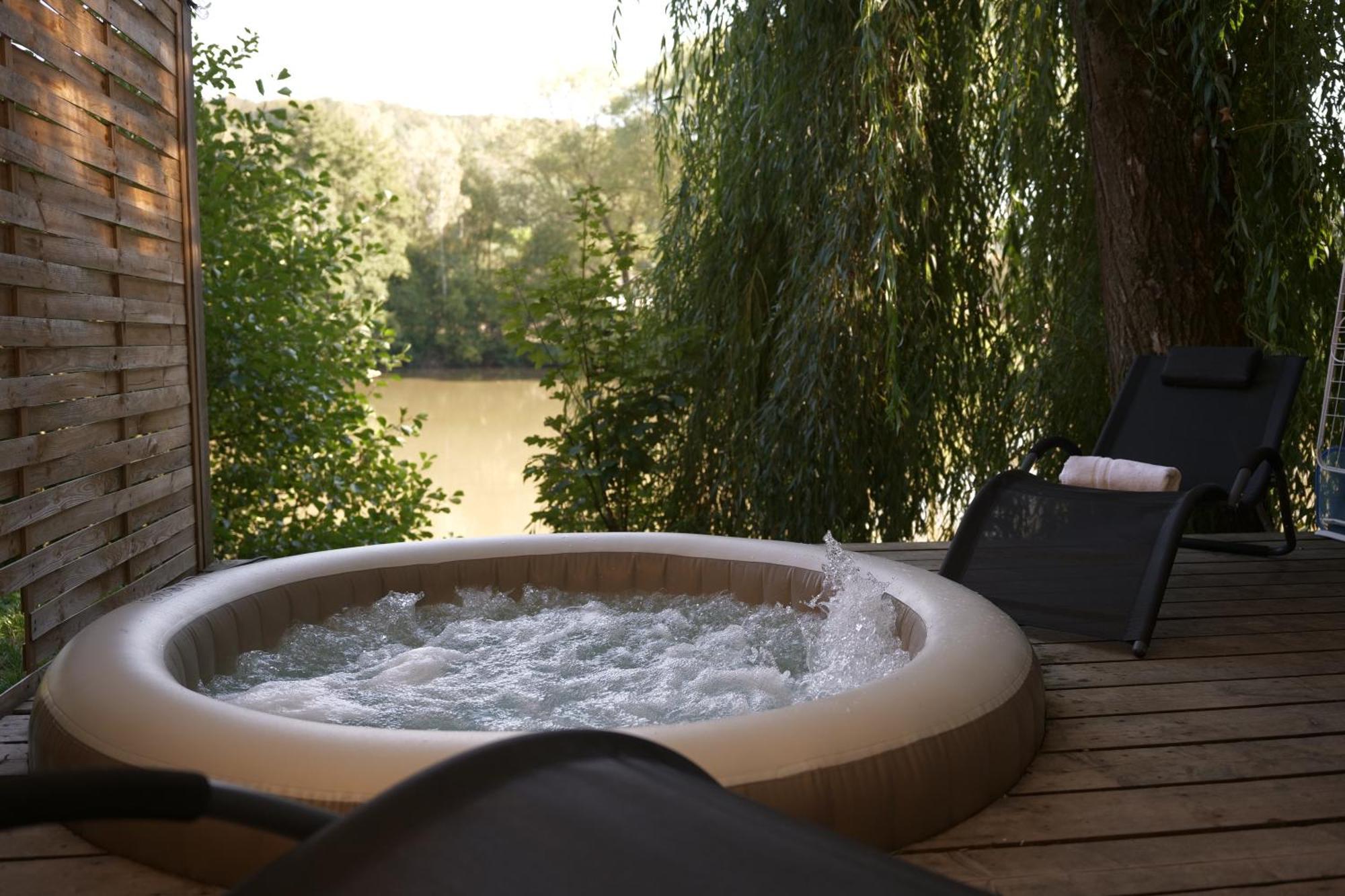Secret Lake Prag Magic Place Relaxation& Wellness Rehenice 外观 照片