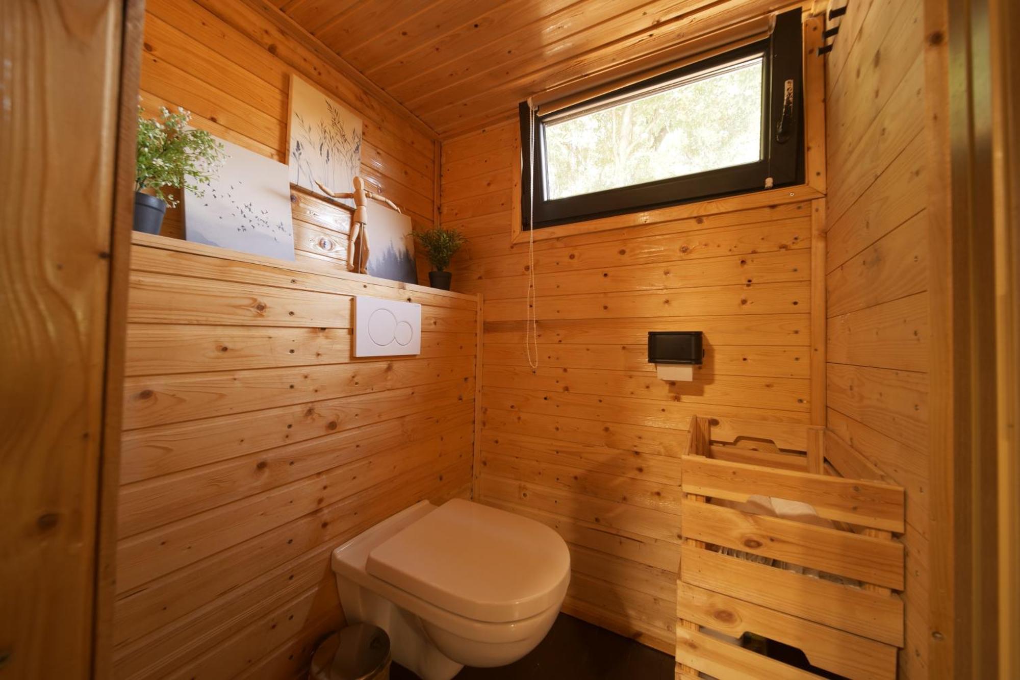 Secret Lake Prag Magic Place Relaxation& Wellness Rehenice 外观 照片
