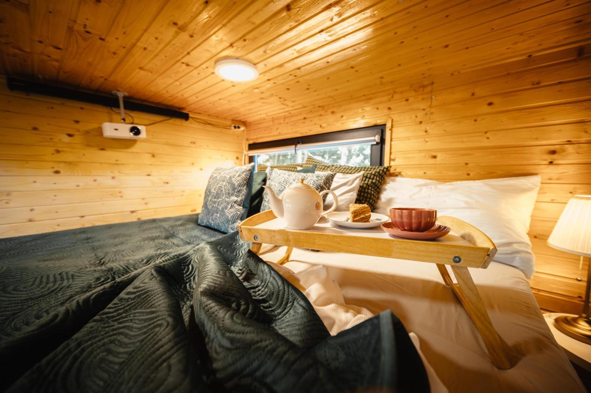 Secret Lake Prag Magic Place Relaxation& Wellness Rehenice 外观 照片